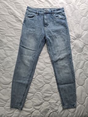 Charlotte Russe Miami Skinny Jean